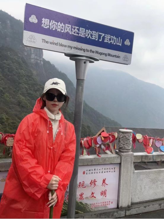 長沙太空金路橋材料有限公司,雙鋼輪壓路機(jī),福格勒瀝青攤鋪機(jī),AC系列,AF系列,SBS系列 長沙太空金路橋材料有限公司,雙鋼輪壓路機(jī),福格勒瀝青攤鋪機(jī),AC系列,AF系列,SBS系列